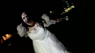 Amy Anderssen - Zombie Bride